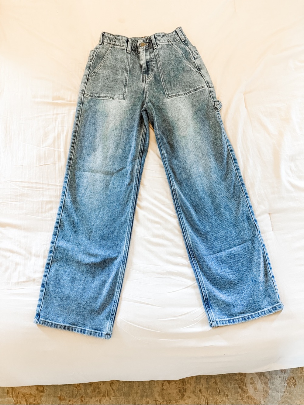 Wide Leg Carpenter Jeans in Faded Blue, Size Small